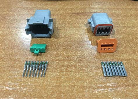 Auto Electrical Connectors Deutsch DT 8 Way 8 Pin Electrical