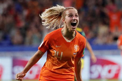 Netherlands Reach Womens World Cup Final As Jackie Groenen Extra Time Strike Sees Off Sweden
