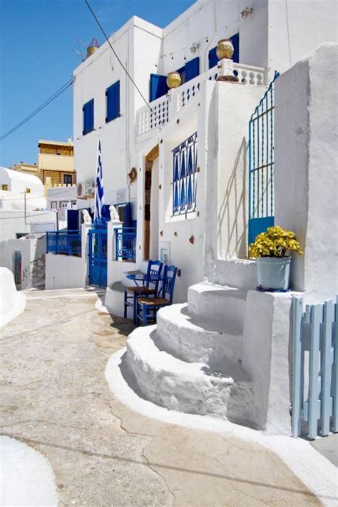 Cycladic Architecture With White And Blue Building In Pirgos Santorini Santorini Greece