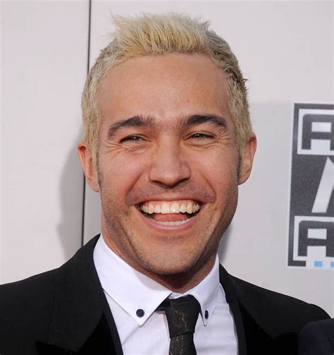 Celebrities You Probably Didn T Know Were Mixed Race Mixed Race People Pete Wentz Jamaicans
