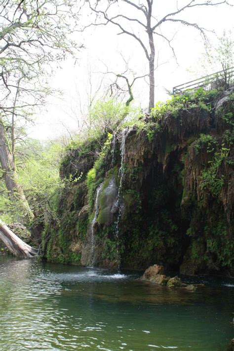10 Surprising Must See Waterfalls To Add To Your Texas Bucket List
