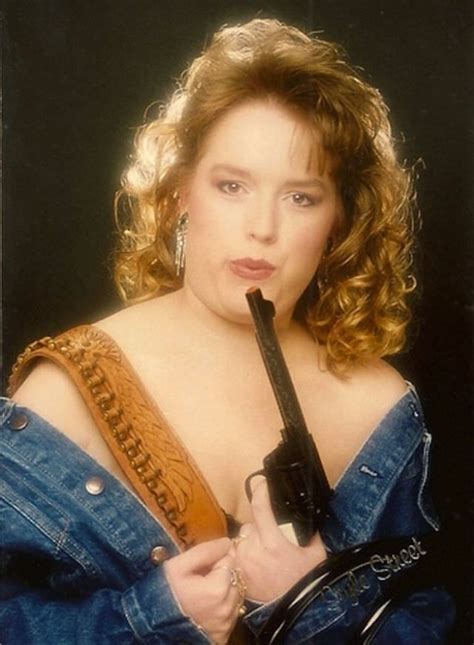 20 Of The Most Hilarious Glamour Shots Youve Ever Seen ~ Vintage Everyday