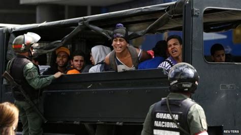 Venezuela Detains Dozens Of Anti Government Protesters Bbc News
