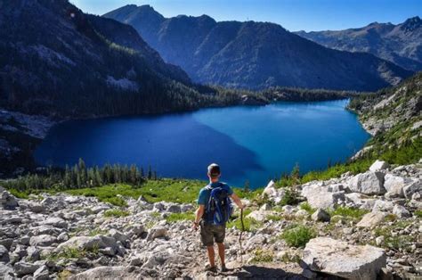 Hiking The Enchantments A Trail Guide Go Wander Wild