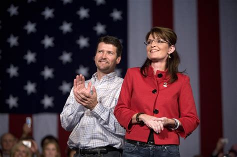 Sarah Palin’s Husband Files For Divorce After 31 Years Of Marriage Fox 2