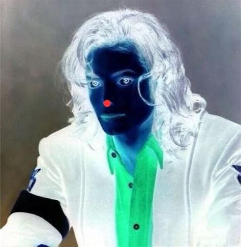 Stare At The Red Dot For 30 Seconds And Then Look At The Wallceiling