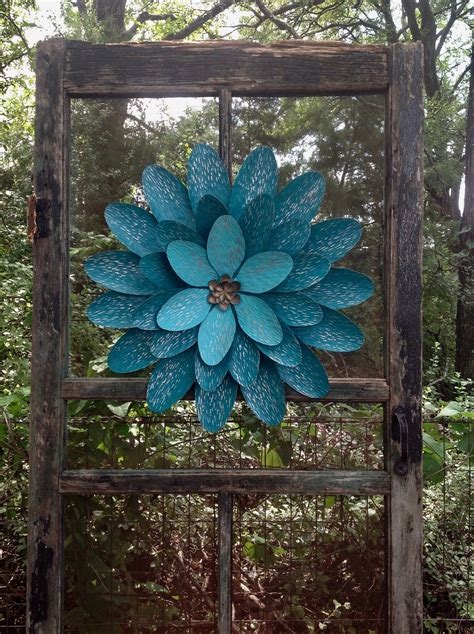 It is easy to construct using leaf cutouts and hot. Pin on Garden decor