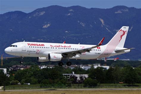 Tunisair Airbus A320 214 TS IMW Named Farhat Hached Th Crocoll Flickr