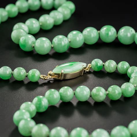 Natural Jadeite Bead Necklace