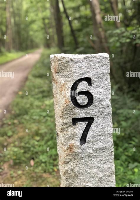 Mile Marker Hi Res Stock Photography And Images Alamy