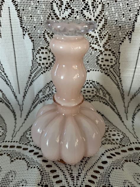 Vintage Fenton Pink Glass Gem