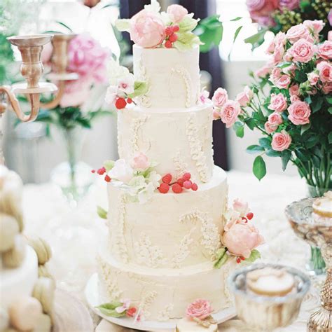 the 70 most beautiful wedding cakes