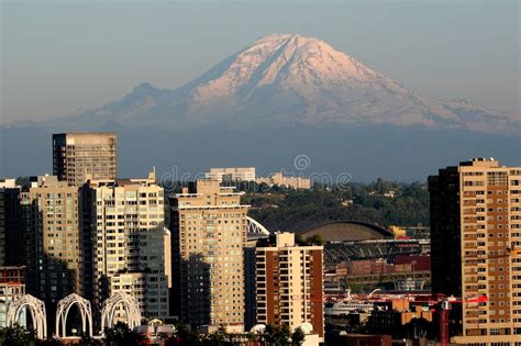 Mount Rainier And Seattle Stock Photo Image Of Cities 3162312