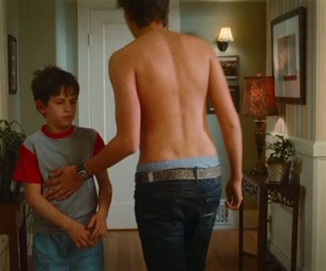 Devon Bostick Shirtless Jettiereichelderfer