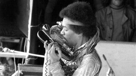 Jimi Hendrix 80 Años El Gran Héroe De La Guitarra Que Vivió Rápido Y