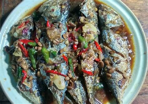 Resep ikan kembung bumbu tauco. Resep Ikan kembung goreng saos tauco oleh Yuni Kurniasih ...