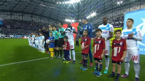 Retrouvez l'actualités des équipe pro et élite du club et suivez les matchs en direct avec un hub match vous permettant de suivre toutes les actions de jeu et un live audio. OM-Lille OSC: match en Live score - Kapitalis