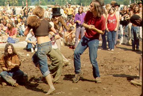 Hippie Photos 39 Images From The Height Of The 1960s