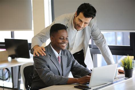 Premium Photo Business People Working Together In Office