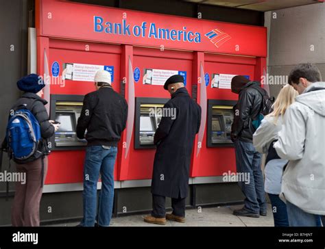 Bank Of America Atm High Resolution Stock Photography And Images Alamy
