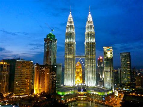 Learn about the major events in malaysia history. 5 Beautiful historical buildings across the globe
