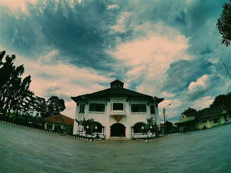 Foto Gedung Juang Tambun Bekasi Sejarah Misteri Angker Lokasi