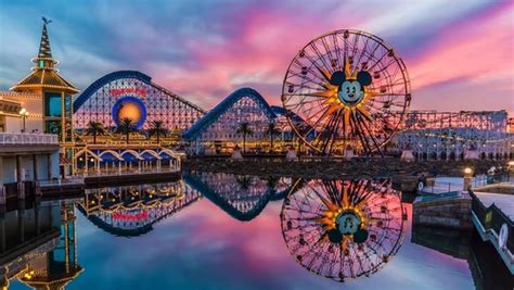 Disneyland Resort Orange County Kalifornia Yhdysvallat Matkailu Opas