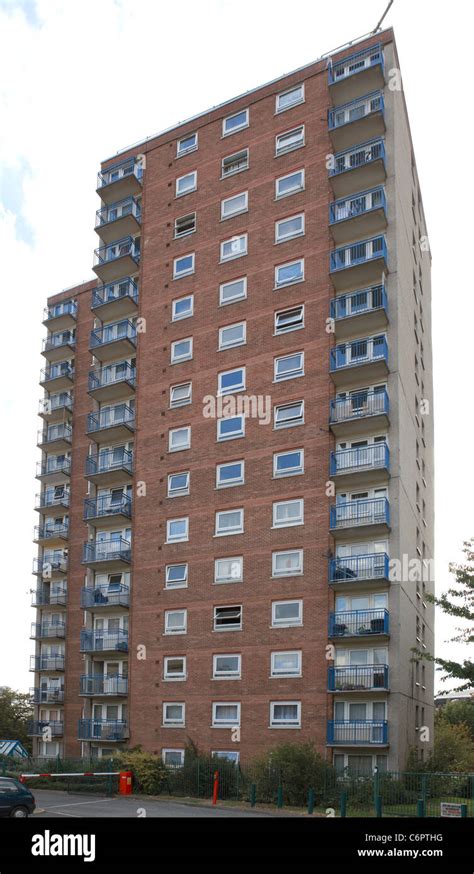 City Council High Rise Flats Hi Res Stock Photography And Images Alamy