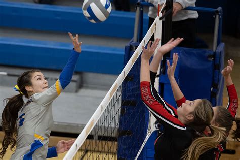 Brhs Hosts Invitational Volleyball Weekend The Delta Discovery Inc
