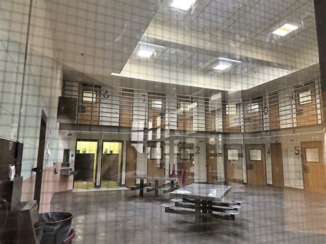 Jail Doesnt Stop Criminal Activity Eugene Weekly