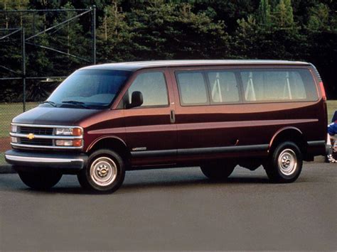 Chevrolet Express 1996 года выпуска Фото 3 Vercity