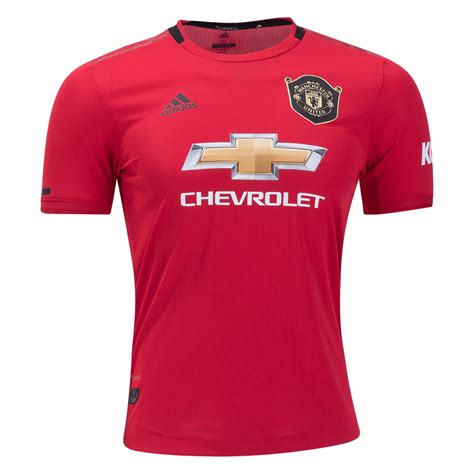 El conjunto inglés utiliza el tradicional e intenso color rojo con pequeños detalles. Camiseta Manchester United Local 2019-2020 Versión Jugador ...