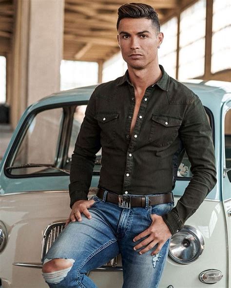 Pin By Cr7 World News On Cristiano Ronaldo Fashion Photos Ronaldo