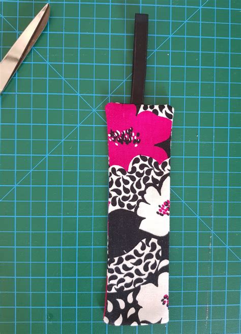Diy Fabric Bookmark Tutorial All About Patchwork And Quilting