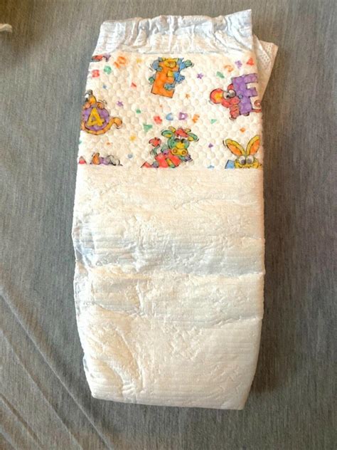 Vintage Huggies Ultratrim Diapers Size 4 1998 Rare Open Pack Almost