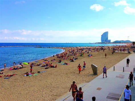 5 Awesome Things To Do in Barcelona