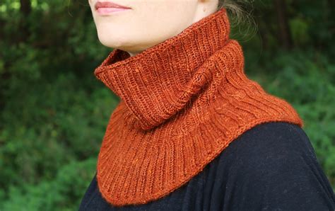 Free Cowl Knitting Patterns For Beginners Knitfarious