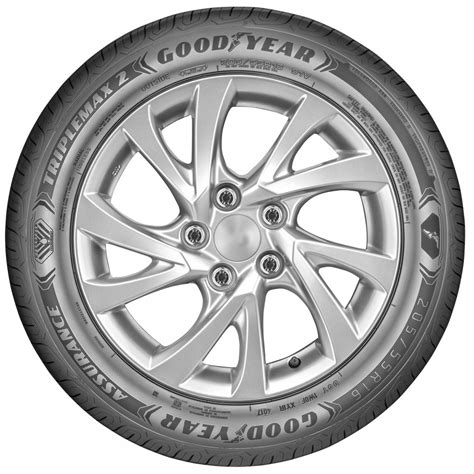 Goodyear Assurance Triplemax 2 25 Paul Tans Automotive News