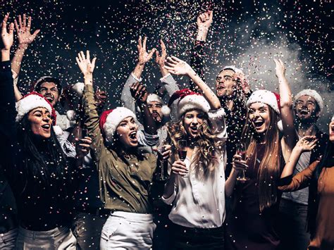 Top 5 Christmas Team Building Activities For 2019 Right Angle Corporate