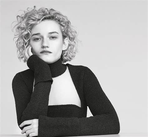 Julia Garner Who Is The Award Winning Ozark Star