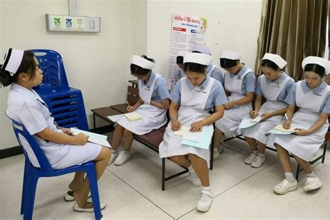 Thailand Nurse Resignations Up To 7 000 Yearly Due To Low