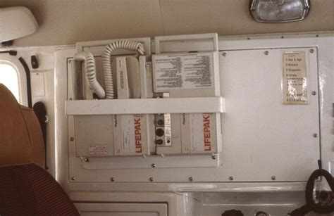 Equipment Lifepak 5 Ca 1990s Ar12173 On Ehive