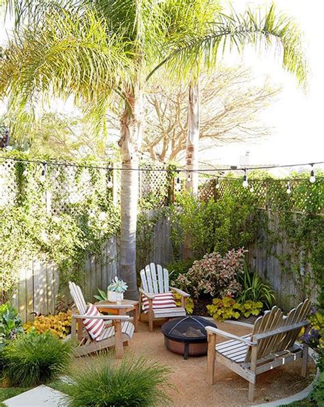 20 Lovely Backyard Ideas With Narrow Space Homemydesign