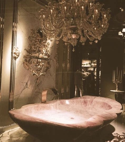 Rose Quartz Crystal Hand Carved Bathtub By Baldi Firenze 1867 Made In