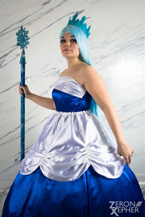 photo of liv hatter cosplaying queen frostine from candyland queen frostine costumes for