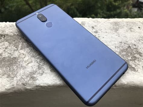 Huawei nova 2i memiliki layar 5.9 inci inci yang cerah dan jernih (resolusi 2160x1080) inci dan ukuran 156.2 × 75.2 × 7.5mm. Huawei Nova 2i in Limited Edition Aurora Blue available in ...