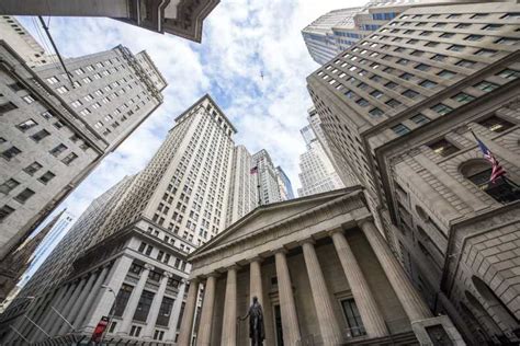 New York Tour Guidato Di Wall Street Getyourguide