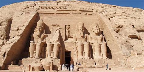 10 Top Tourist Attractions In Egypt
