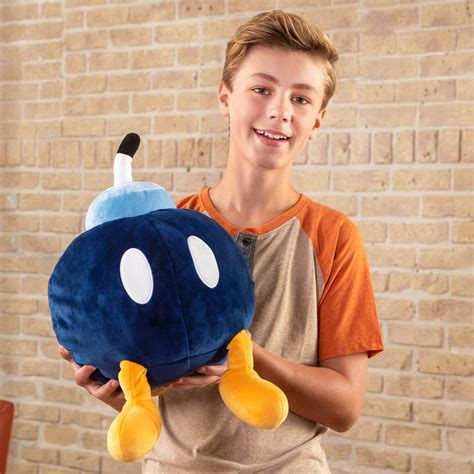 Tomy Club Mocchi Mocchi Inch Super Mario Bob Omb Mega Plush T