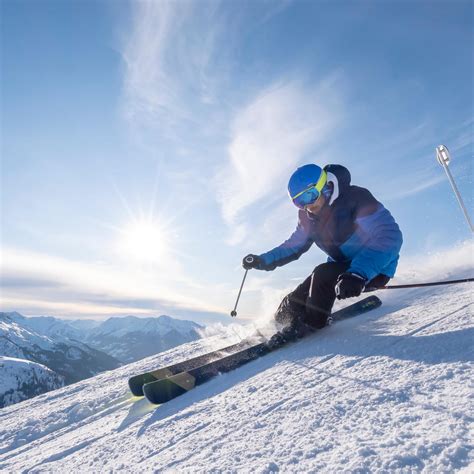 Discover Downhill Skiing